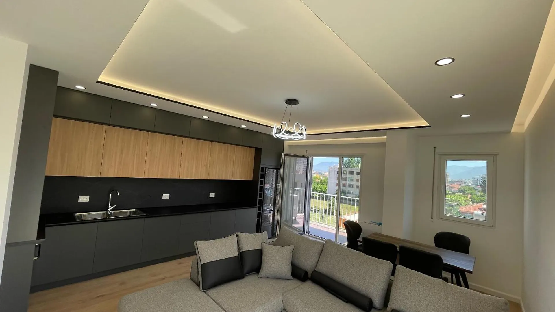 For Rent Apartament 160M Unaza E Re Tirana Albania